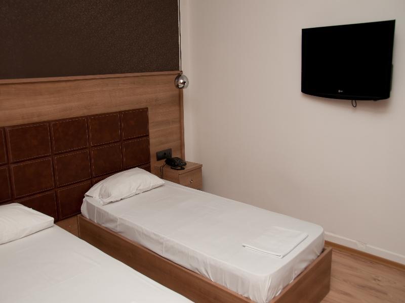 Metropolis Hotel Serres Eksteriør billede